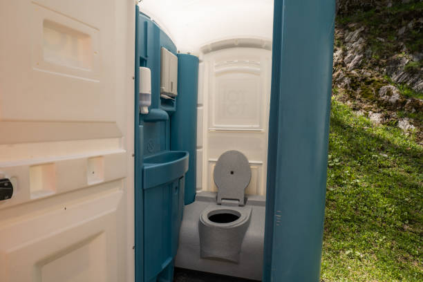 Best Emergency porta potty rental  in Crosby, ND
